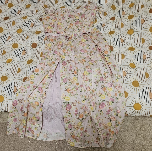 HOUSE OF CB Clarabelle Pink Meadow Print Cotton Midi Sundress - Picture 5 of 6